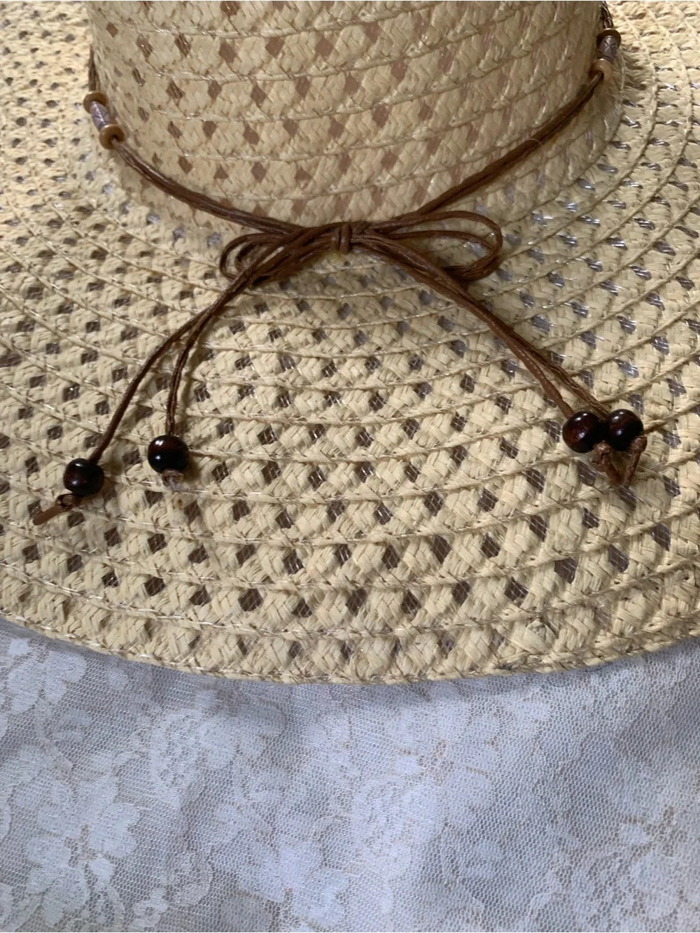 Women’s Beige Straw Wide Brim Sun Hat  Solid Beach Summer Travel bow Beads OS